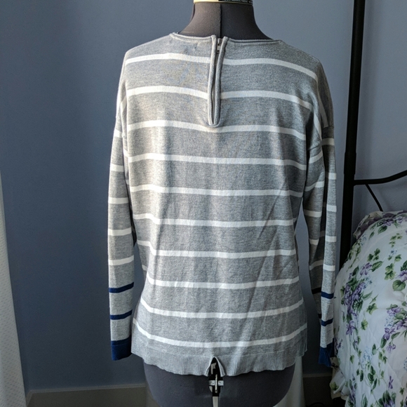 4 for $20🌷Clearance! Verve Ami Striped Sweater - Picture 3 of 7
